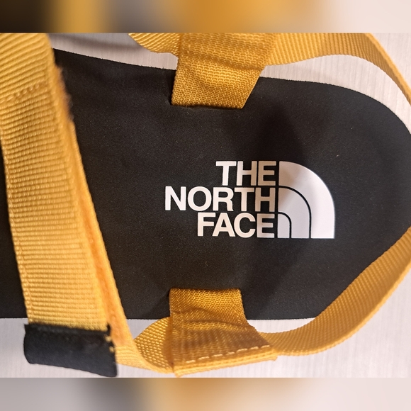 The North Face Men's Skeena Sandals size 10 - Picture 6 of 11